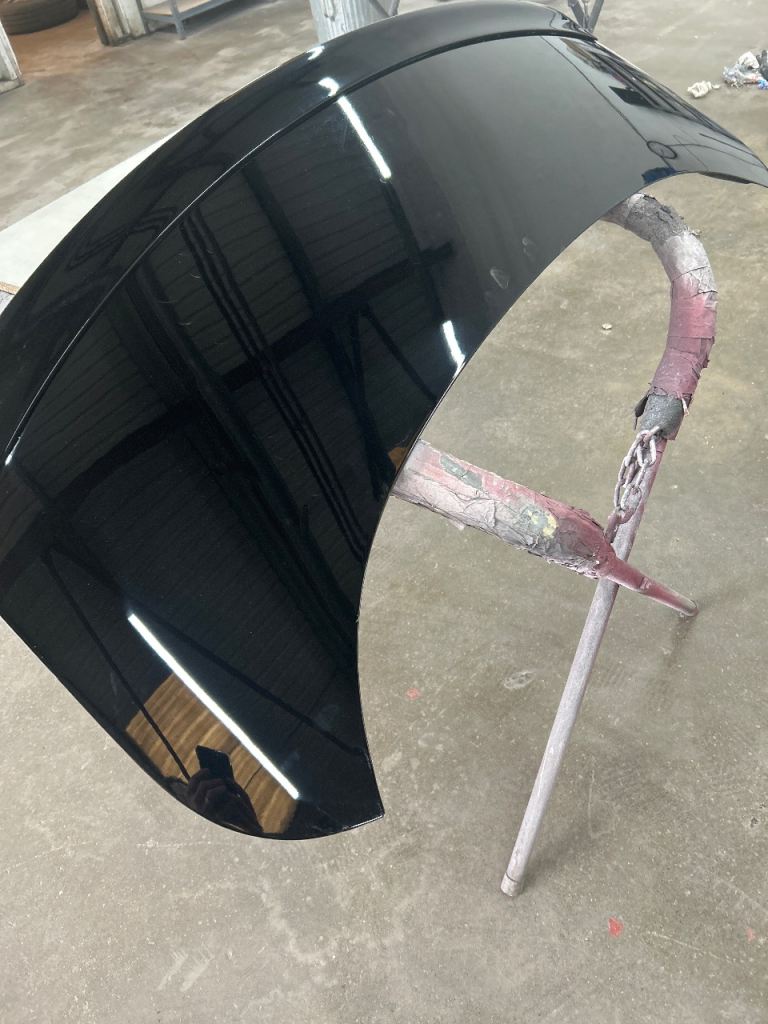 Mazda RX 8  boot lid