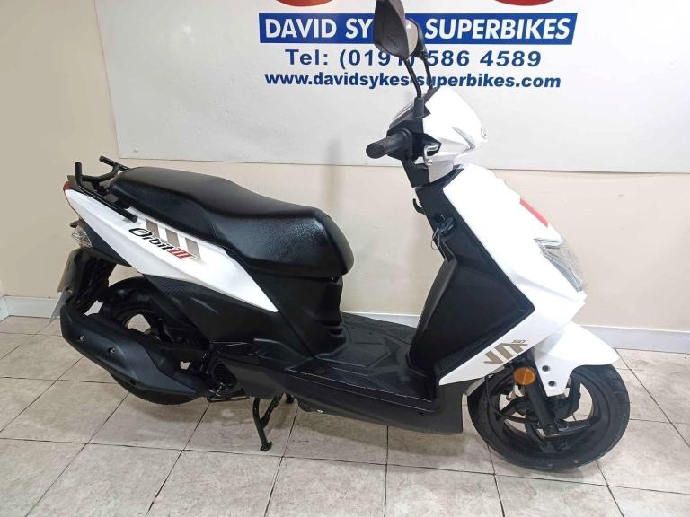 Sym ORBIT III 50 E5 74-REG ONLY 16 MILES ITS MINT £1899.OTR