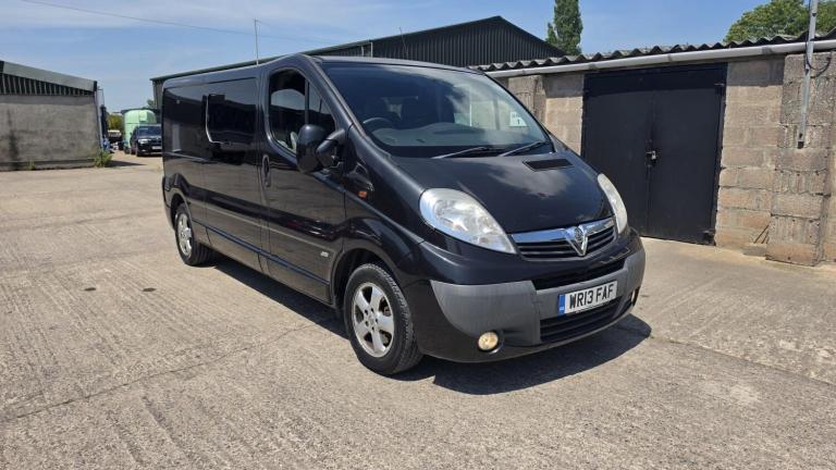 VAUXHALL VIVARO 2.0 2900 CDTi Sportive 2013