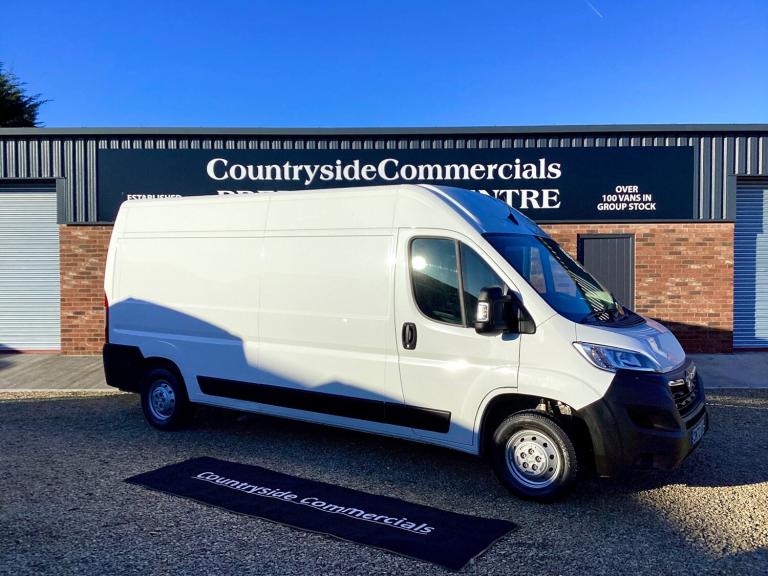 2022 Vauxhall Movano 2.2HDI 140BHP H2L3 DYNAMIC / LOW MILES / FULLY LOADED SPEC VAN  PANEL VAN Di...