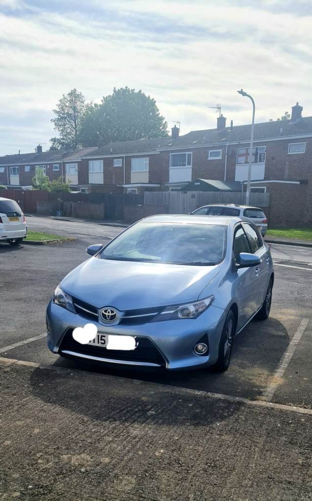 Toyota, AURIS, Hatchback, 2015, Manual, 1329 (cc), 5 doors