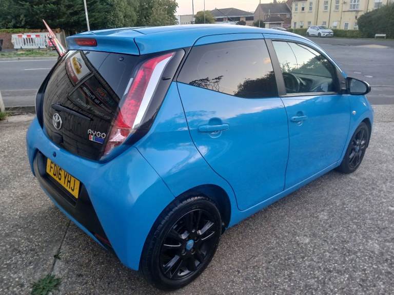 2016 Toyota Aygo 1 litre, Low Road Tax 