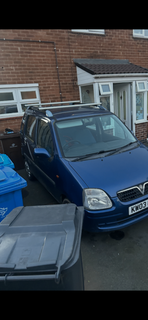 Vauxhall agila 1.2 84k service upto 62k