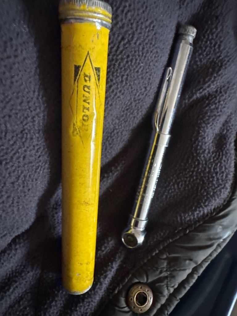Vintage Dunlop tyre pressure gauge in tin 