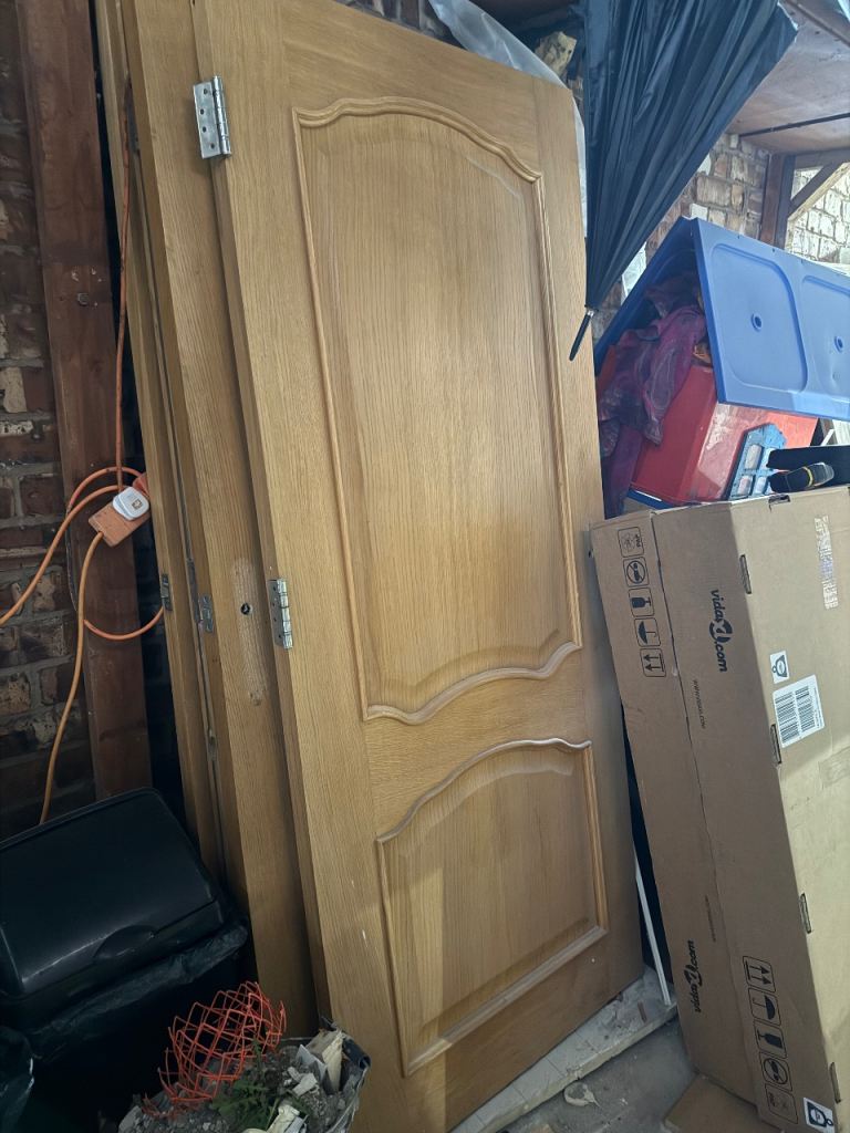 Solid oak wood doors