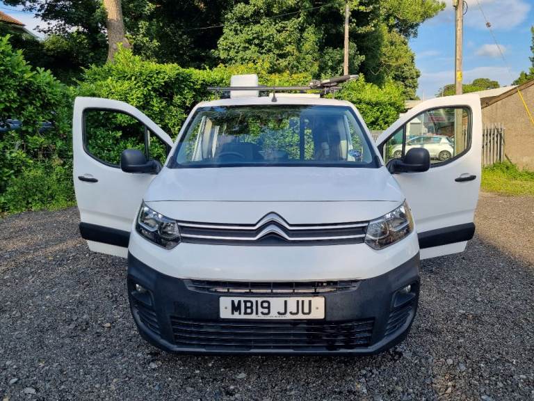 Citroen Berlingo 2019 Microcamper + Wood Burner!