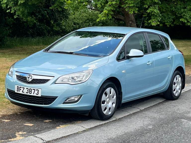 2010 VAUXHALL ASTRA 1.4 EXCLUSIV.LOW MILES.EXCEPTION CONDITION.MOT DEC.