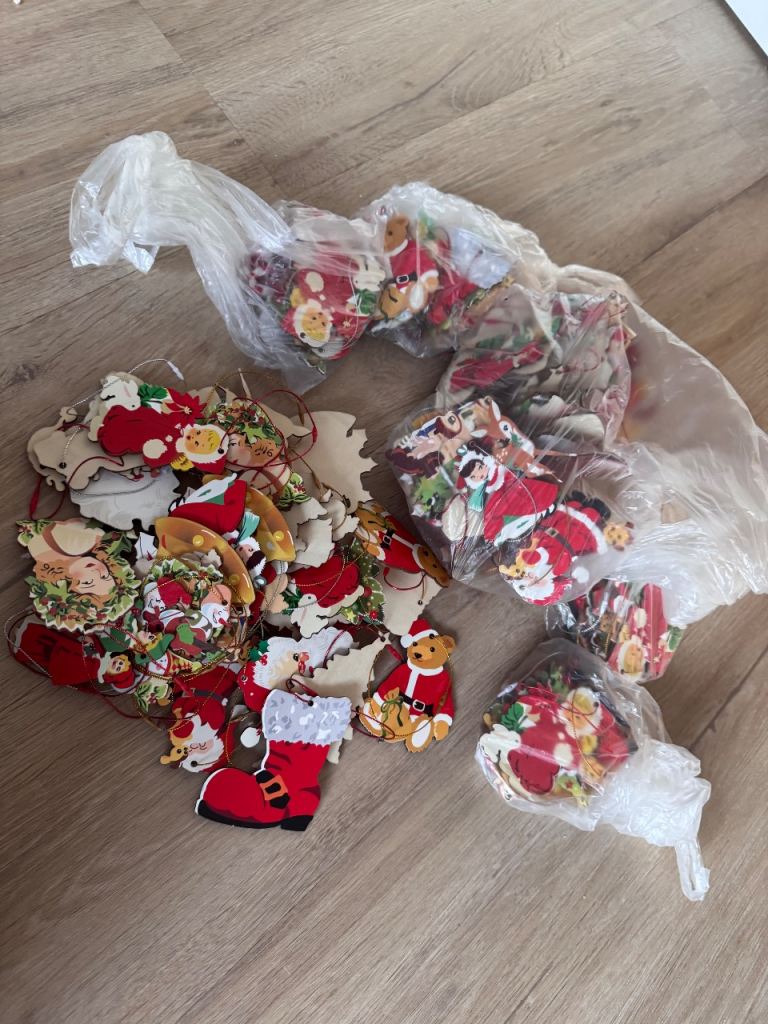 Large Bundle of Wooden Christmas Tree Decorations – Good Condition