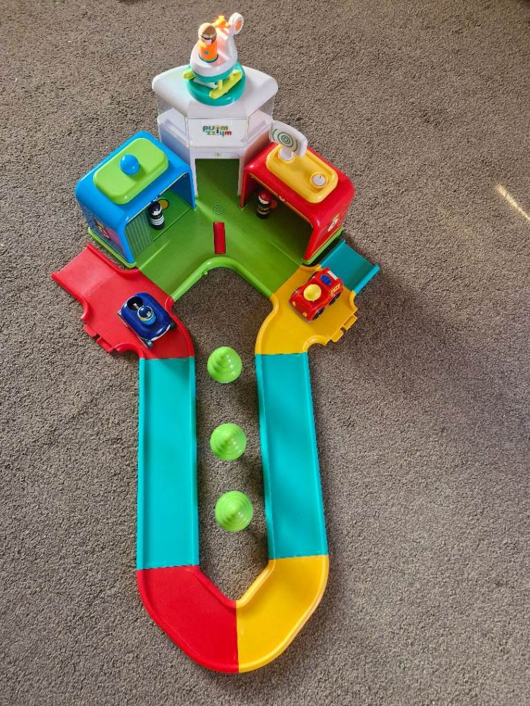 Kids car track with sounds and emergency services