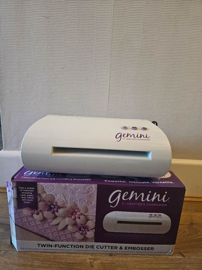 Gemini Twin- Function Die Cut and Embossing machine