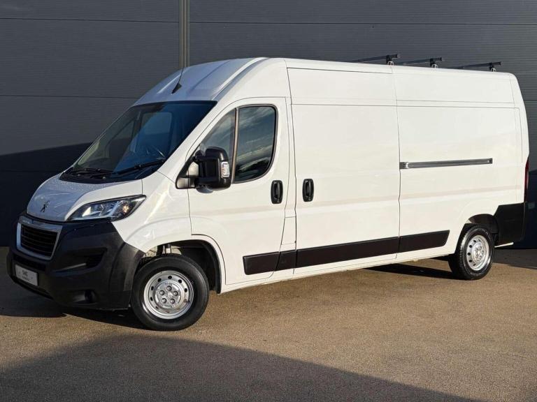 PEUGEOT BOXER 2.2 BlueHDi 335 Professional L3 H2 Euro 6 (s/s) 5dr 2022