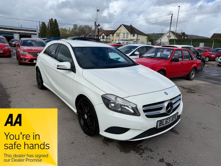 2014 Mercedes-Benz A-Class BLUEEFFICIENCY SPORT Hatchback Petrol Manual