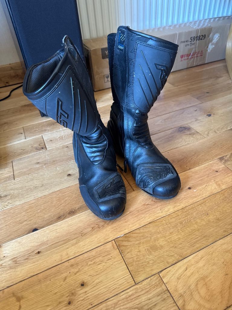 Motor bike boots