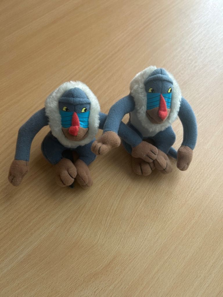 A pair of McDonald's Lion King series (1998)Rafiki baboon