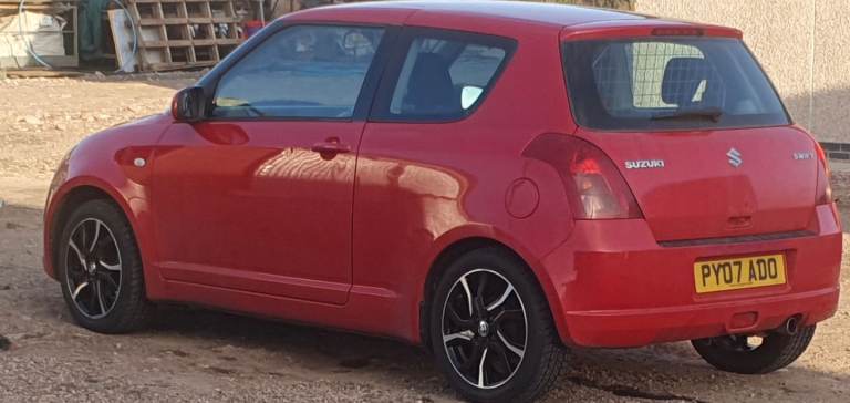 Suzuki, SWIFT, Hatchback, 2007, Manual, 1328 (cc), 3 doors
