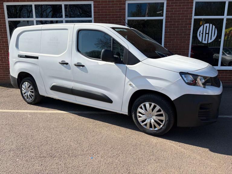 2021 Peugeot Partner 1.5 Partner Professional L2 Blue HDi Panel Van Diesel Manual