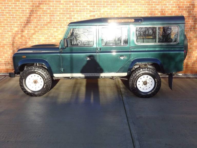 2016 Land Rover Defender Station Wagon TDCi [2.2] WINDOW VAN DIESEL Manual