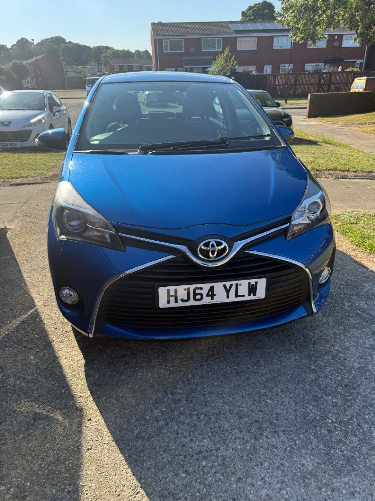 Toyota, YARIS, Hatchback, 2015, Manual, 1364 (cc), 5 doors