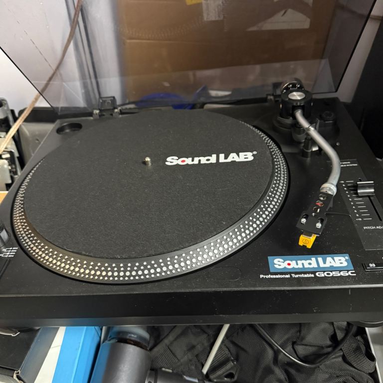 Sound LAB G056C Professional Turntable – Good Condition