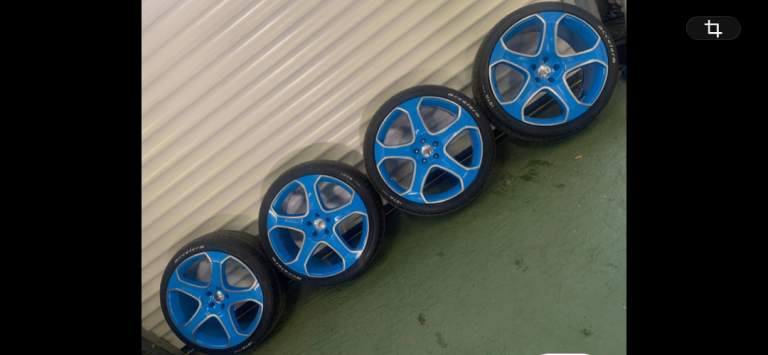22” alloy wheels (very rare collectible)