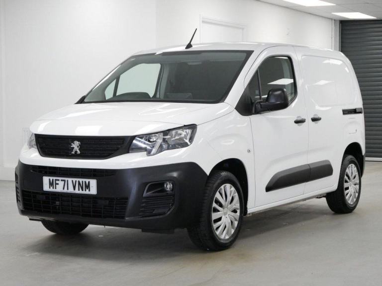 71 PEUGEOT PARTNER 1.5 BLUEHDI 100 BHP PROESSIONAL PREMIUM