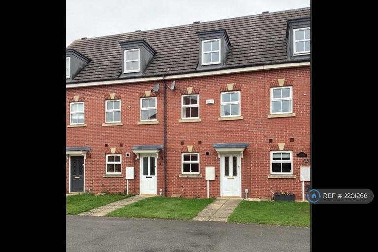 3 bedroom house in Aqua Place, Rugby, CV21 (3 bed) (#2201266)