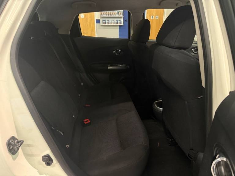 2013 Nissan Juke 1.6 Acenta 5dr HATCHBACK PETROL Manual