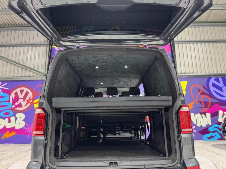 2017 Volkswagen Transporter 2.0 TDI BMT 204 Highline Kombi / Camper Van DSG Crew Van Diesel Autom...