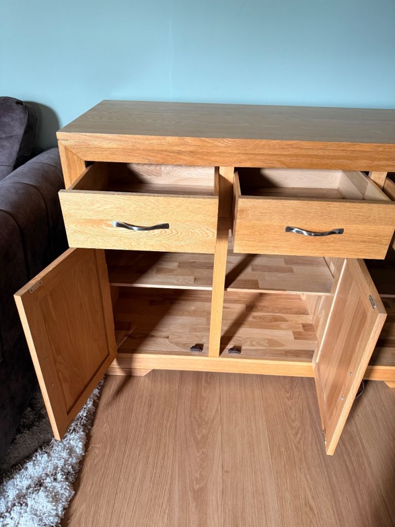 Oak sideboard 