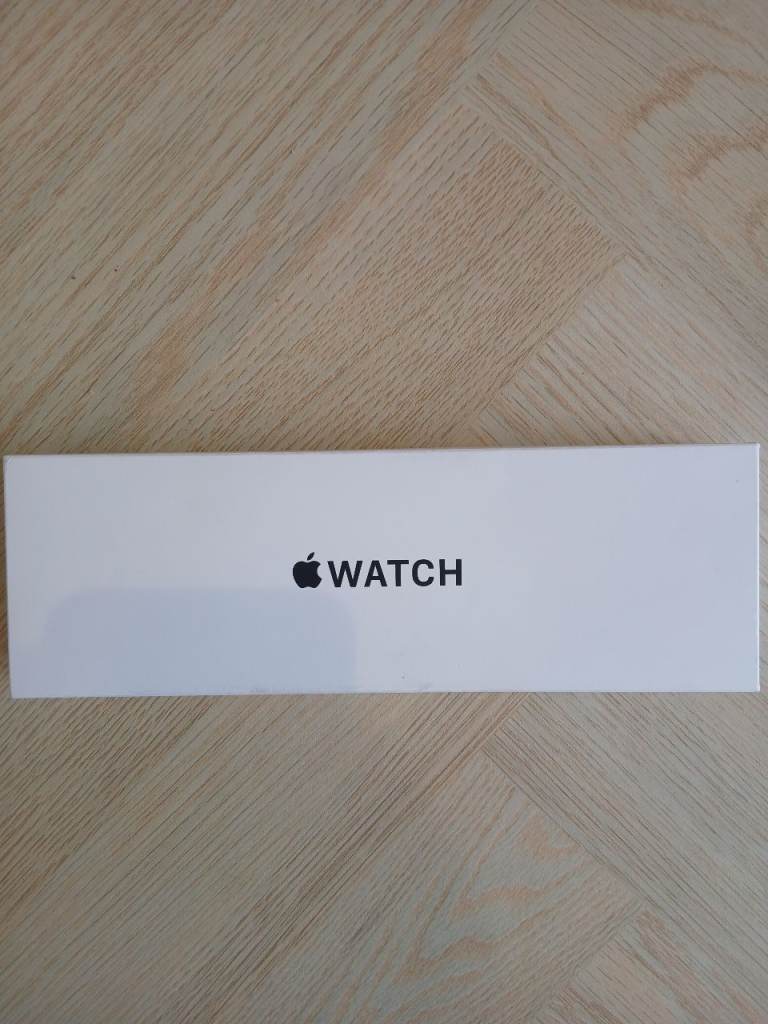 Apple Watch SE 3rd Gen 40mm GPS + Cellular - Brand New Sealed