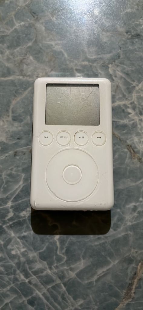 Original Apple iPod 3rd Generation White - 40GB A1040