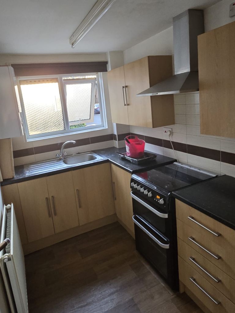 1 bed flat to rent BL3 location Bolton 
