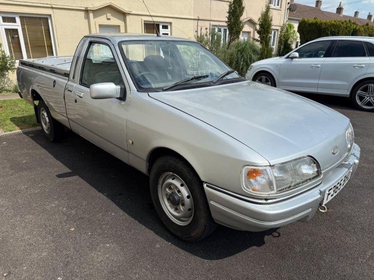 LOWER PRICE Ford P100