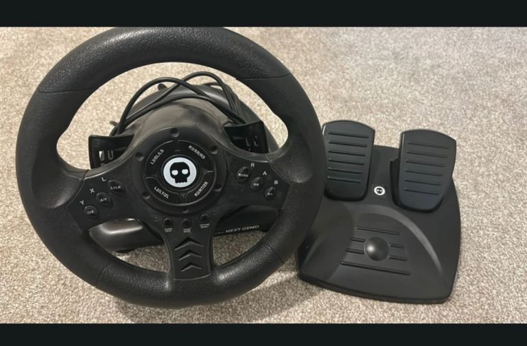 Gaming steering wheel 