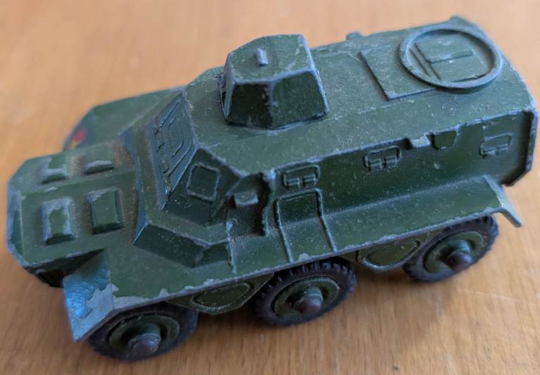 VINTAGE DIECAST - ARMOURED PERSONNEL CARRIER - MADE BY DINKY TOYS