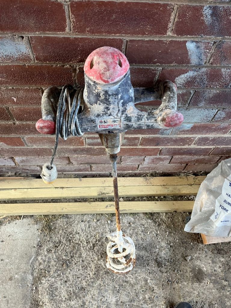 Sparky mixing drill 110v