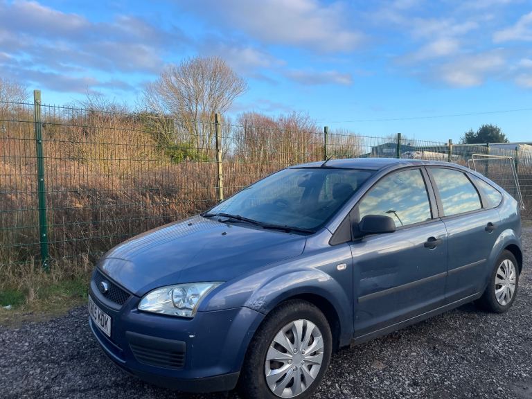 FORD FOCUS 1.6 LX 05 REG BLUE 5 DOOR MOT MAY 14TH 2026 SERVICE HISTORY LOW INSURANCE 40+MPG  