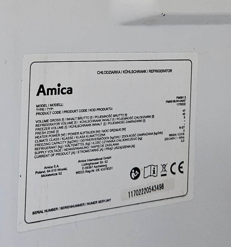 Amica FM061.3 Table top compact fridge, white