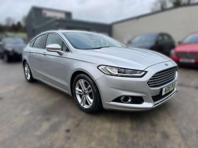 2015 Ford Mondeo 2.0 TDCi Titanium 5dr HATCHBACK DIESEL Manual