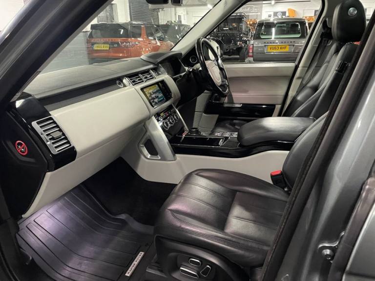 2015 Land Rover Range Rover 3.0 TD V6 Vogue SUV 5dr Diesel Auto 4WD Euro 5 (s/s) (258 ps) ESTATE ...