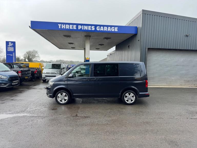Volkswagen Transporter 2.0TDI BMT 150 Highline Kombi L1 DSG Auto CrewCab Inc Vat