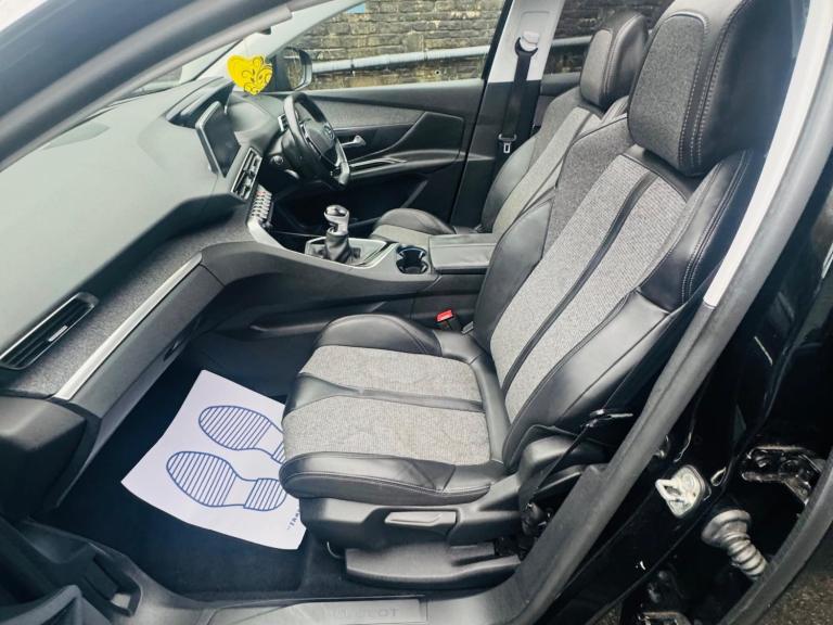 2018 Peugeot 3008 1.2 PureTech Allure 5dr HATCHBACK PETROL Manual