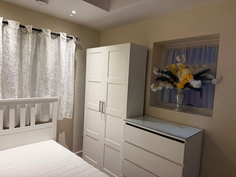 🏠 One Bedroom Flat to Let