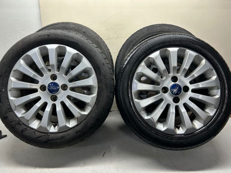 Ford Ka 15’inch alloy wheels 195/50 15 tyres