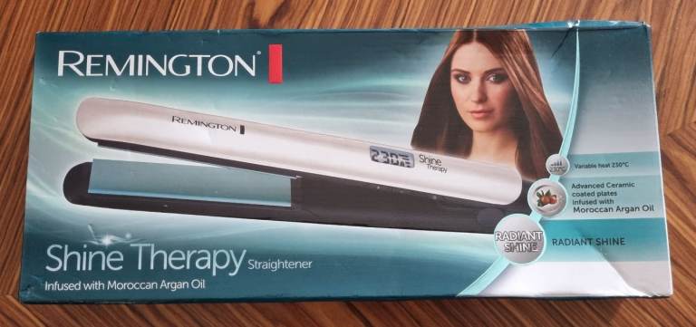 Brand New Sealed Remington Shine Therapy Hair Straightener