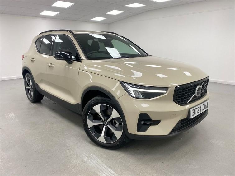 2024 Volvo XC40 2.0 B3P Plus Dark 5dr Auto Estate HYBRID Automatic