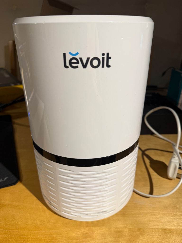 Levoit LV-H132 HEPA Air Purifier – White – 3 Fan Speeds