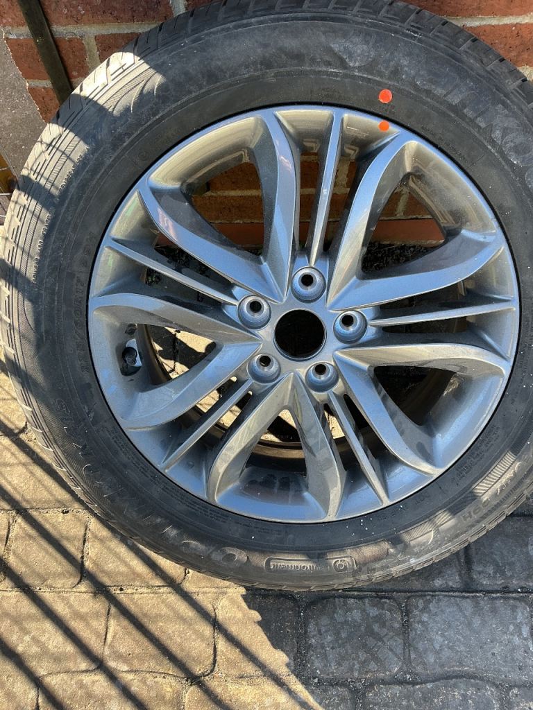 Hyundai ix35 tyre  and trim new and unused 