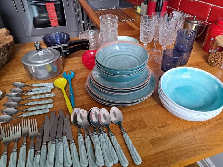 Motorhom , boat catering set