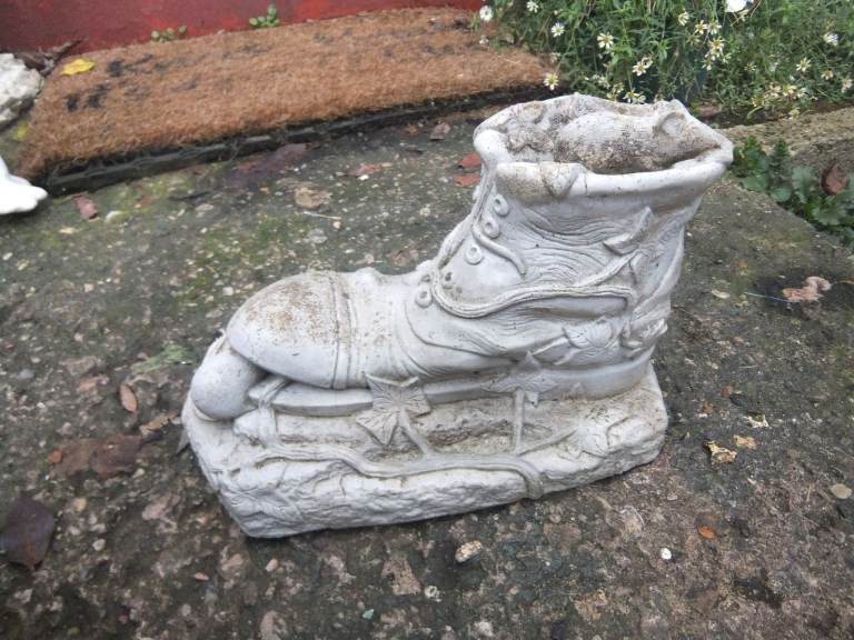 Vintage Garden Decoration Stone Ornament Boot A Mouse's House